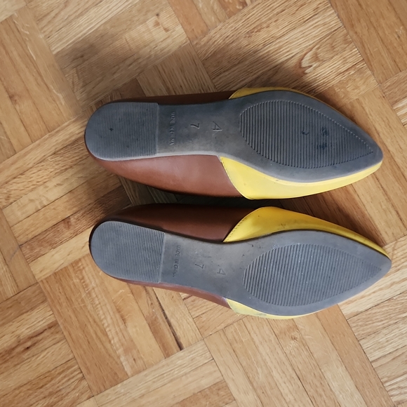 Flats - Picture 2 of 3